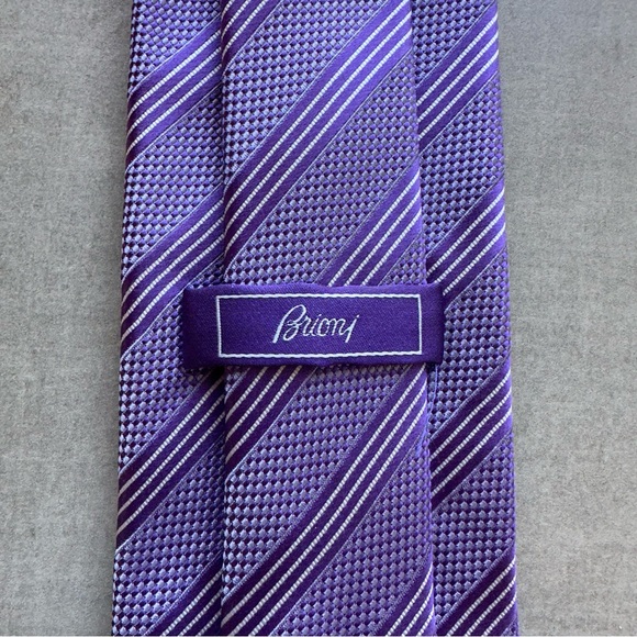 Brioni Other - Brioni Purple & White Striped Silk Tie